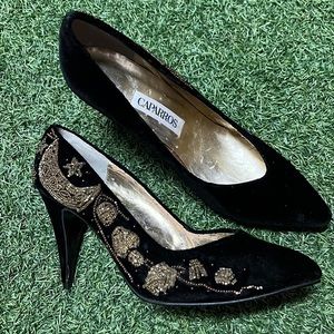 Caparros<> Suede<> Beading <> 10